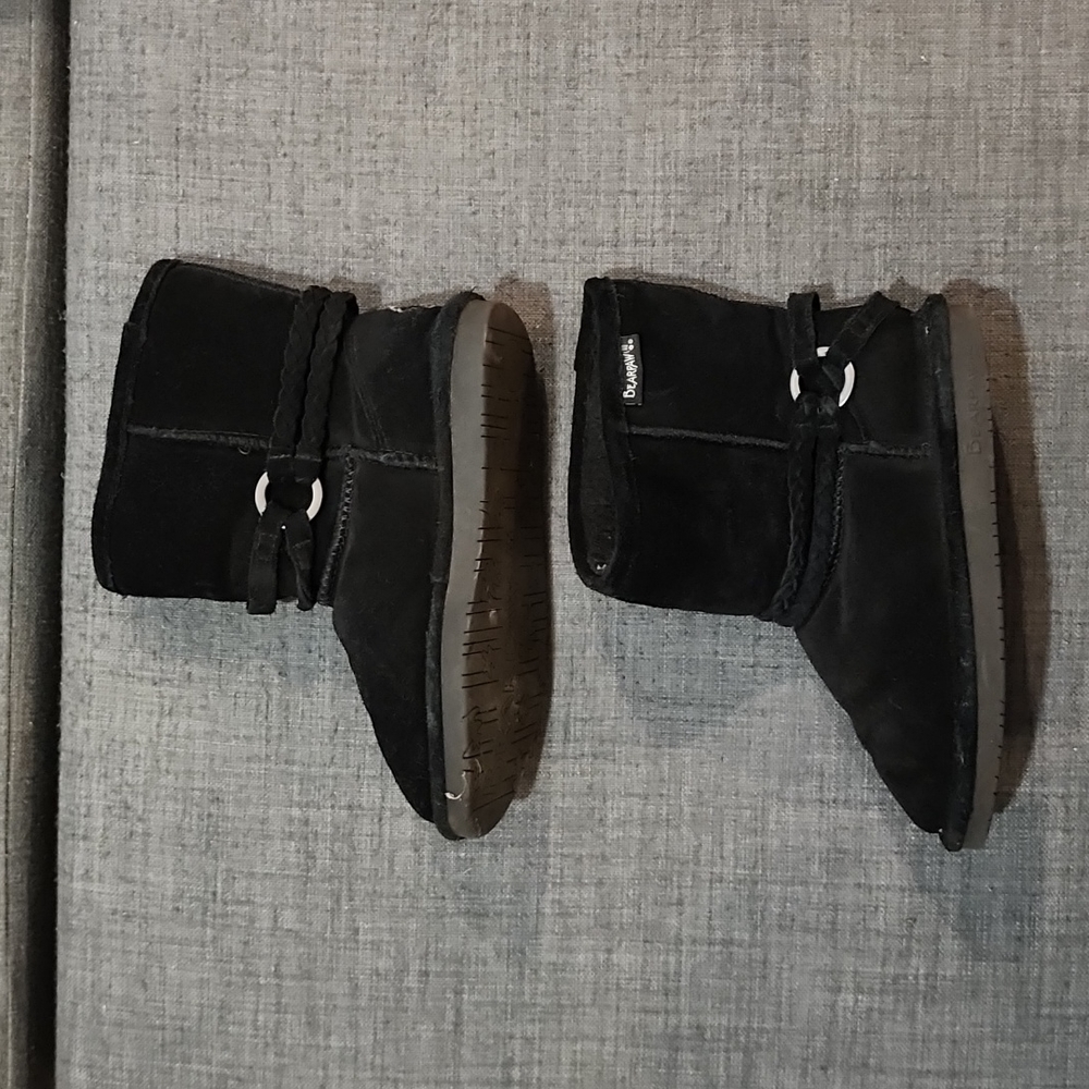 Bearpaw boots